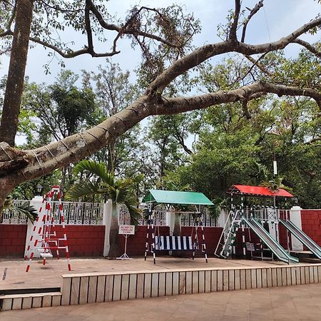 Jaffer Bhai's Brickland Hotel Panchgani Exteriör bild