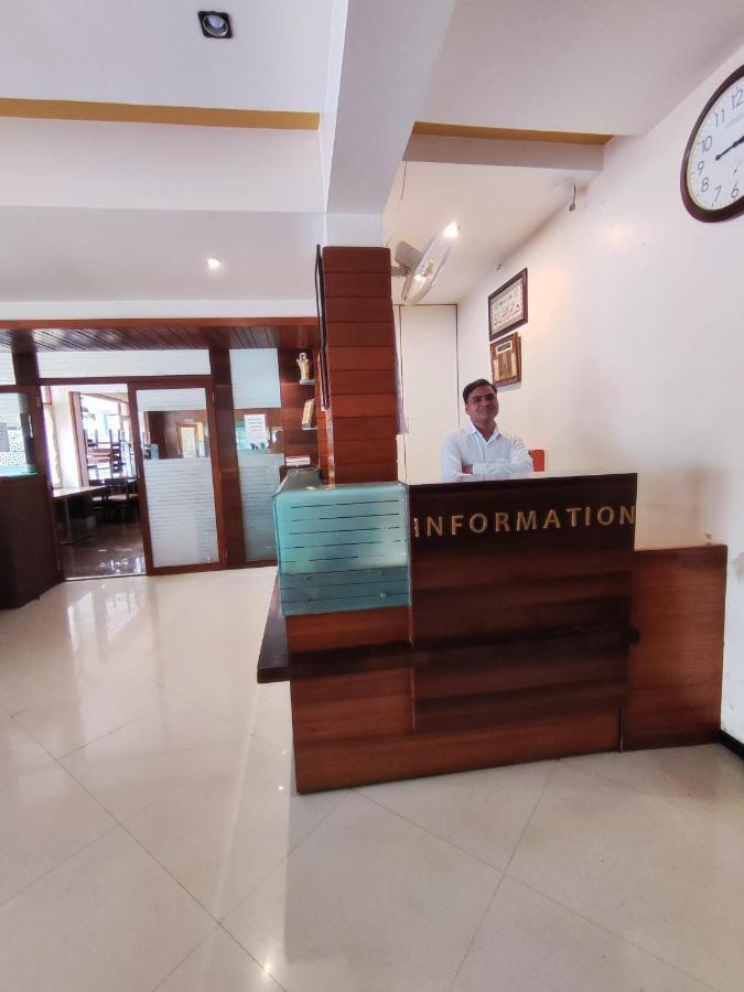 Jaffer Bhai's Brickland Hotel Panchgani Exteriör bild
