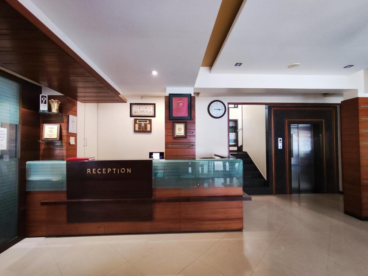 Jaffer Bhai's Brickland Hotel Panchgani Exteriör bild
