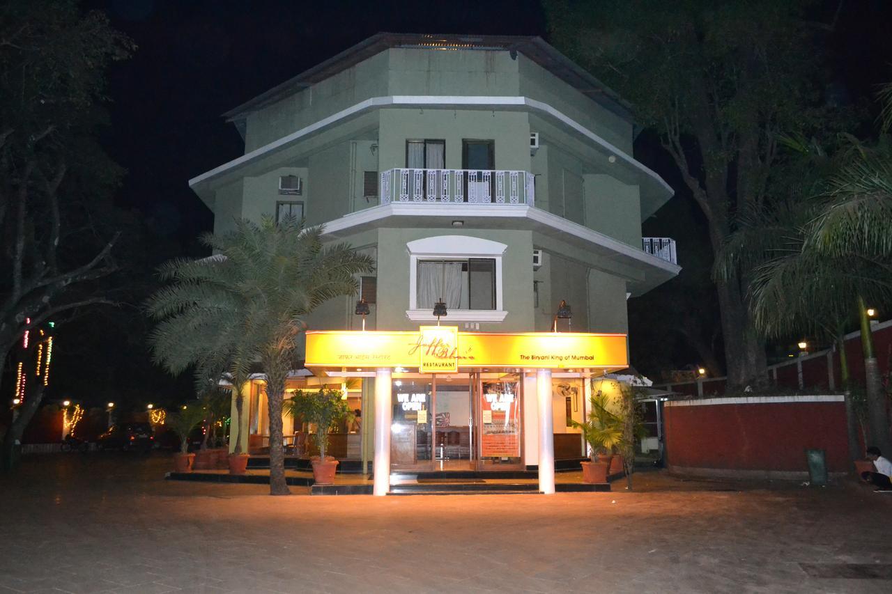 Jaffer Bhai's Brickland Hotel Panchgani Exteriör bild