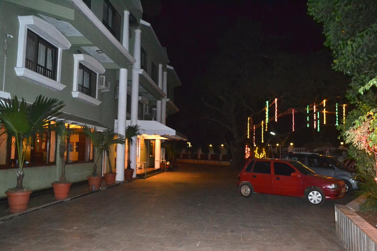 Jaffer Bhai's Brickland Hotel Panchgani Exteriör bild