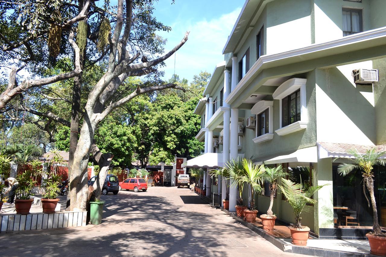 Jaffer Bhai's Brickland Hotel Panchgani Exteriör bild